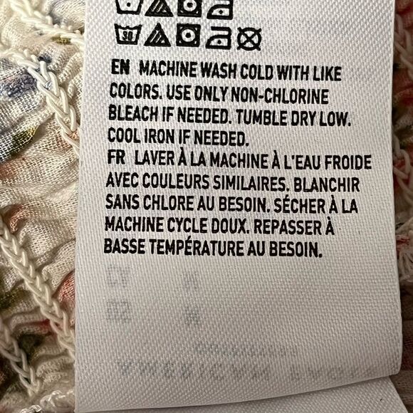 American Eagle Cotton Casual Floral Top - Picture 7 of 7